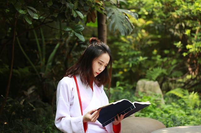 2023年自考汉语言文学(专业解读、考试技巧、备考误区、就业前景)