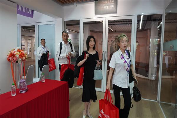 深圳自考本科报名官网入口2023：选择自考，开启新的学习之旅